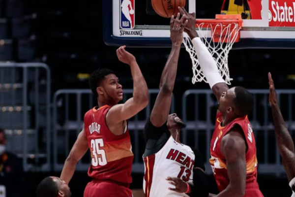 nba比赛